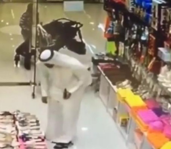 سرقة في وضح النهار
