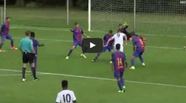فيديو: نجم "ألمان يونايتد" الشاب يتلاعب بدفاع "برشلونة" على طريقة ميسي