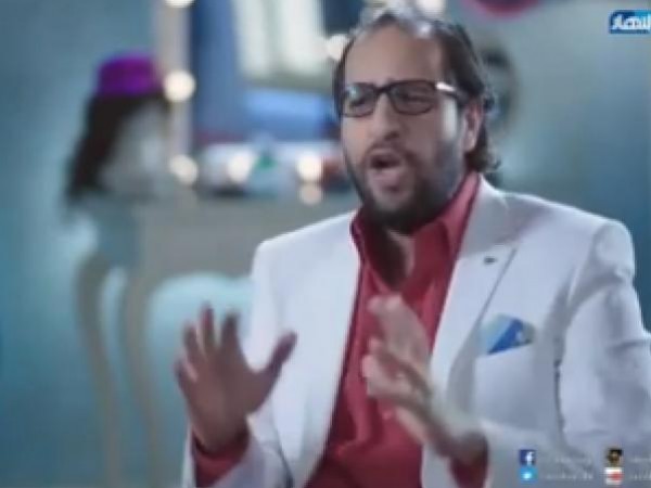 الكوميدي أحمد أمين يشرح القدرات الخارقة للسيدات