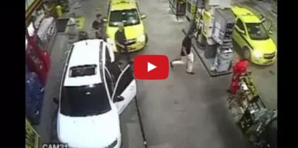 الكاميرات تكشف كذب سباحين أمريكيين