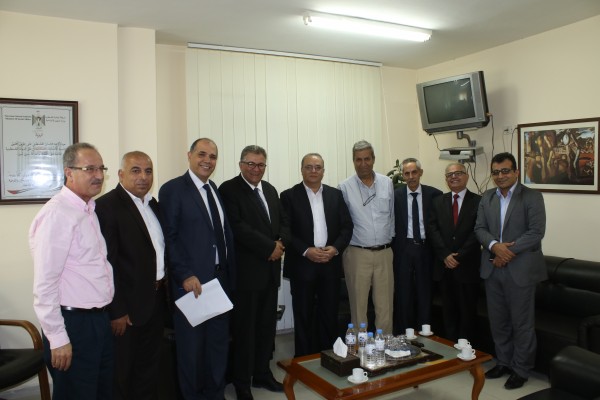 الوزير الشاعر يلتقي رئيس جامعة القدس