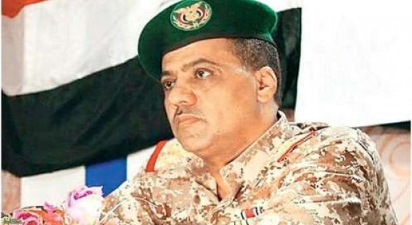 الجيش اليمني يؤكد أن لا خيار أمامه سوى الحسم العسكري ودخول صنعاء