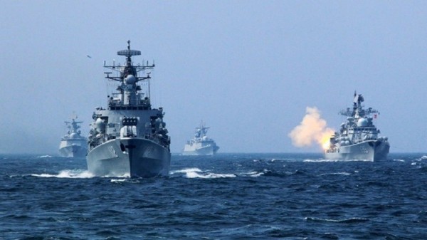 فيديو.. السفن الحربية الروسية في حالة استنفار