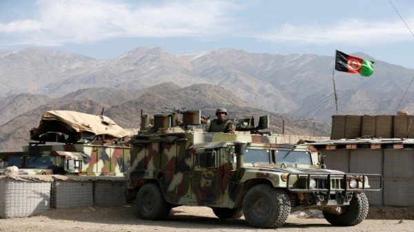 أفغانستان.. أنباء عن مقتل 17 أمنيا بقصف أمريكي على سجن تابع لـ"طالبان"