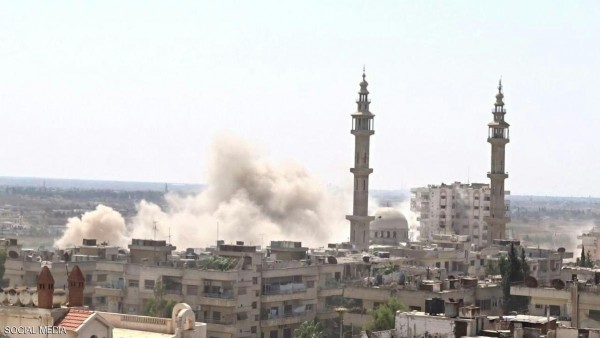 قصف بمواد حارقة في حمص.. وعشرات القتلى بحلب