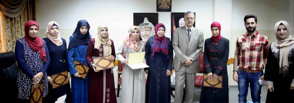 دائرة تنمية المرأة ومركز تواصل بمحافظة طولكرم تنظم حفل تخريج للمشاركات بدورة التجميل