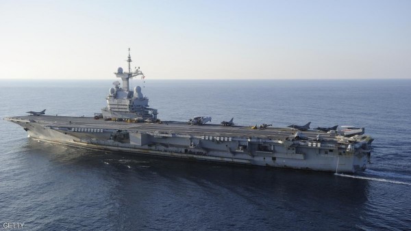 بحرية أوروبية تبدأ مهمة "حظر" الأسلحة المتجهة لمتطرفي ليبيا