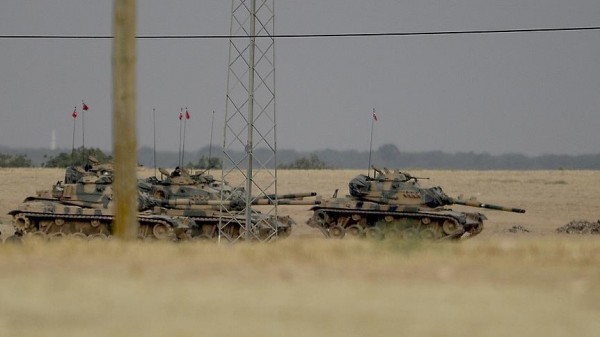 الأركان التركية: جرح 3 جنود أتراك مشاركين في عملية "درع الفرات"