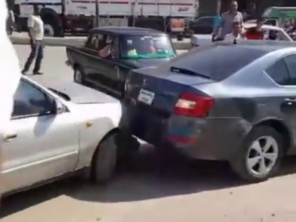 معركة بالسيارات فى أسيوط