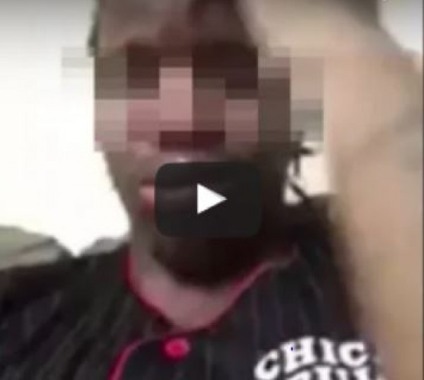 60 ألف مشاهدة في 13 ساعة لرجل يجهش بالبكاء لإنفصاله عن حبيبته