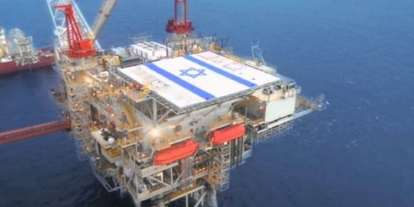 وفد إسرائيلي يصل القاهرة لبحث تصدير الغاز الطبيعي إلى مصر