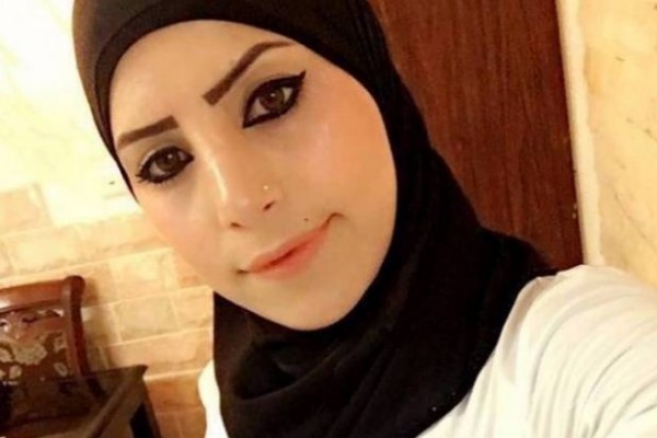 العائلة تتهم طليقها بقتلها والإحتلال يعتقل إخوتها الثلاثة : بالفيديو : جنازة دعاء أبو شرخ تنتهي بأعمال شغب