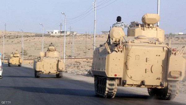 مقتل 4 أشخاص بينهم رجال أمن بهجوم في سيناء