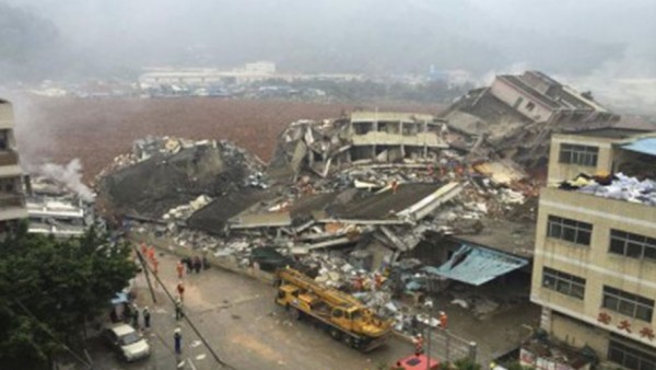 فقدان العشرات جراء انهيار أرضي في الصين