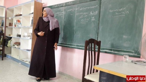 التوجيه السياسي والمعنوي في جنين يقدم محاضرة حول المراهقة لطالبات مدرسة بنات عمربن الخطاب