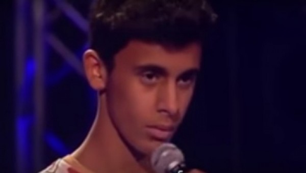 شاب يبهر لجنة تحكيم TheVoice