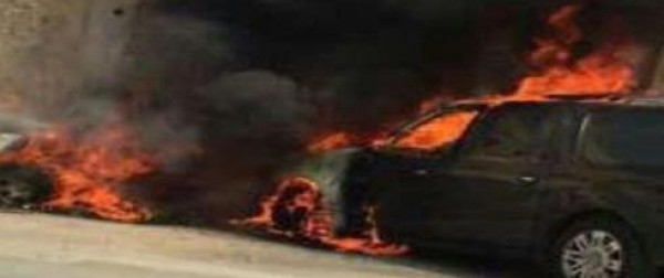 شاهد بالفيديو والصور: حرق سيارة مدير مدرسة