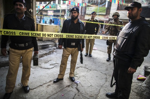 عشرات القتلى في هجوم على أكاديمية للشرطة في باكستان