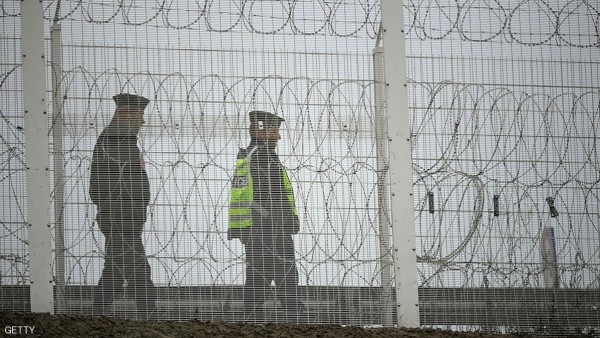 المفوضية الأوروبية توصي بتمديد الرقابة على الحدود
