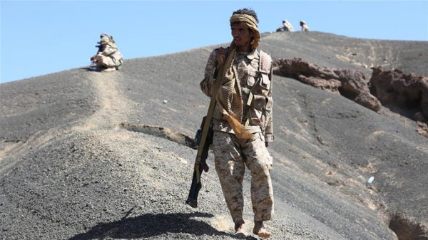 المقاومة اليمنية تُعلن مقتل قيادي "حوثي".. والجيش يعترض صاروخاً "باليستياً"