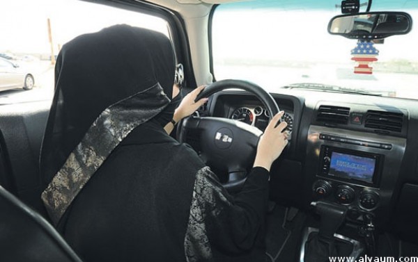 لماذا " تُزاحم" المرأة الفلسطينية الرجل في قيادة السيارة؟
