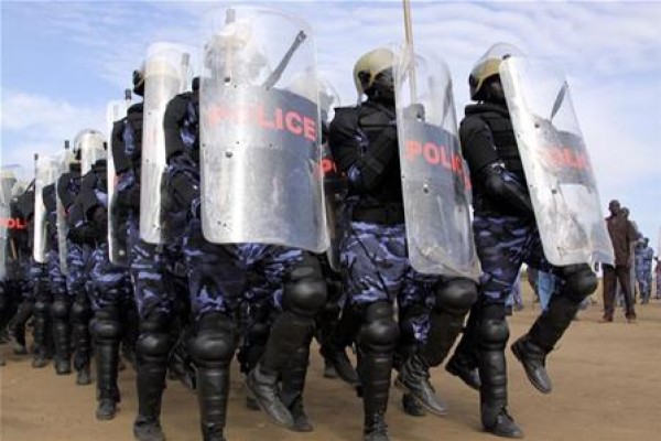 الشرطة السودانية تفرق بالقوة تظاهرة ضد مصادرة أراضى