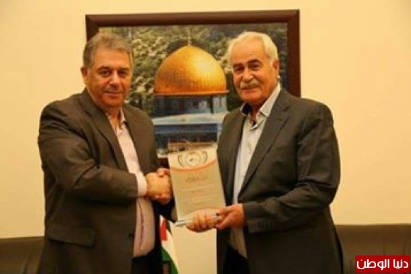 الجبهة العربية الفلسطينية تكرم السفير دبور بلبنان