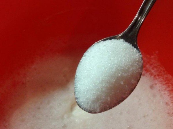 ما هو تأثير معلقة صغيرة من السكر على طفلك؟