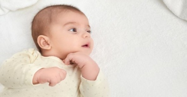 أشهر 9 أخطاء من الأمهات في نوم الرضع