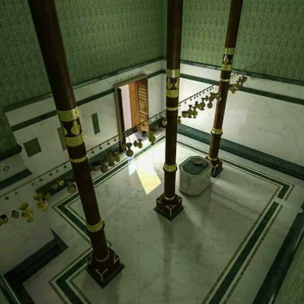الكعبة المشرفة من الداخل