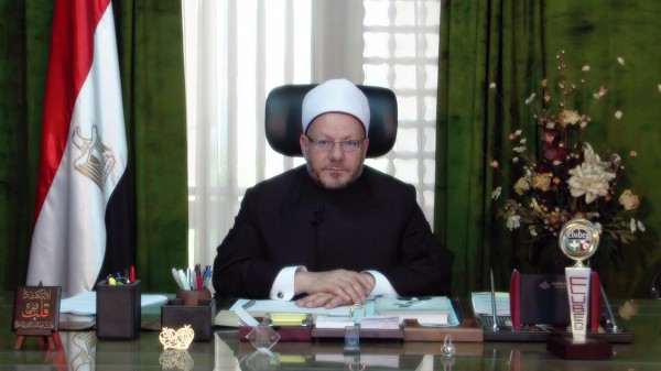 مفتي جمهورية مصر: شراء الحلوى والتهادى في المولد النبوى "مستحب شرعا"