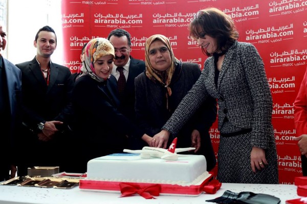العربية للطيران تستقبل أول الوافدين على مطار طنجة الدولي من ملغا الاسبانية