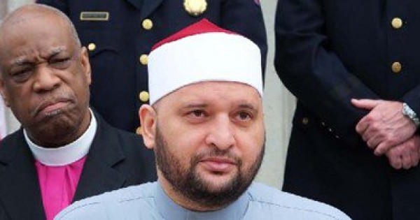 دار الإفتاء تعرض تجربة مرصد الإسلاموفوبيا فى مؤتمر التعاون الإسلامى بجدة