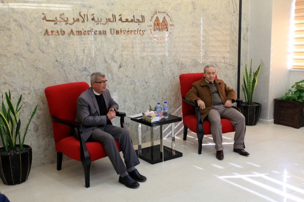 الجامعة العربية الامريكية تستضيف الوزير قراقع في محاضرة للحديث عن أوضاع الاسرى داخل السجون