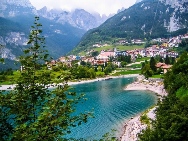 مقاطعة بولسانو "South Tyrol" شمال إيطاليا
