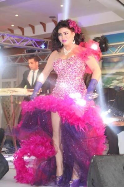 مروة تستقبل العام الجديد بإطلالة باربي