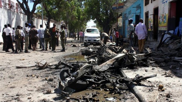 33 قتيلا في انفجار سيارة بمالي