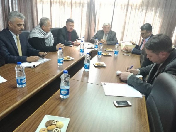 وزير الزراعة يبحث مع اتحاد المزارعين الإعفاء الضريبي للمزارعين