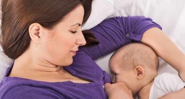 يرفض طفلك الرضاعة: إليك الأسباب