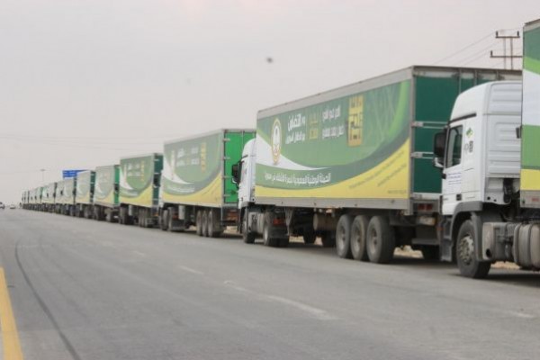 الحملة السعودية مستمرة بتقديم المساعدات الاغاثية للنازحين السوريين