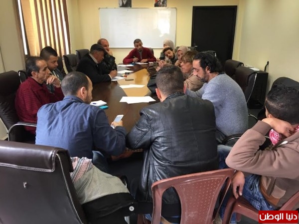 مجموعة السيباط تنظم جلسة نقاش سياسي في جنين