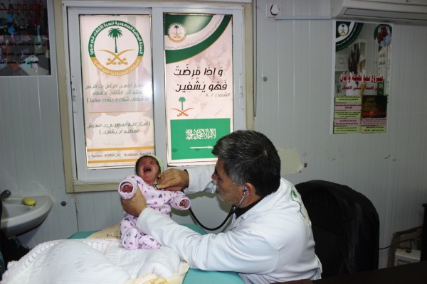 العيادات التخصصية تقدم العلاج الطبي لـ 2940 حالة