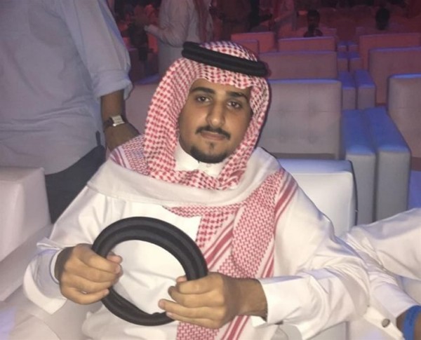 عقال محمد عبده يصل إلى ١٠٠ ألف ريال وصاحبه يرفض  9998796630