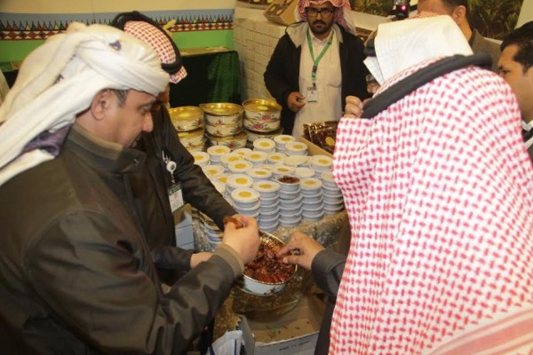 قرية عسير تستقبل وفد كلية القيادة و الأركان