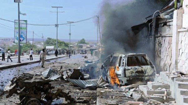 35 قتيلًا وعشرات الجرحى في تفجير بمقديشو