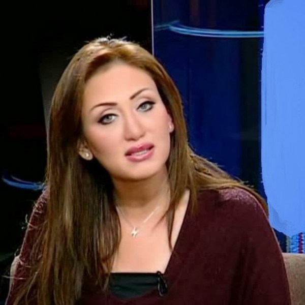 الاعلامية ريهام سعيد تطرد ملحدة أثناء برنامجها