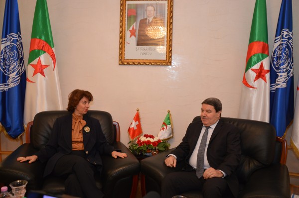 اللواء الهامل يستقبل سفيرة سويسرا بالجزائر