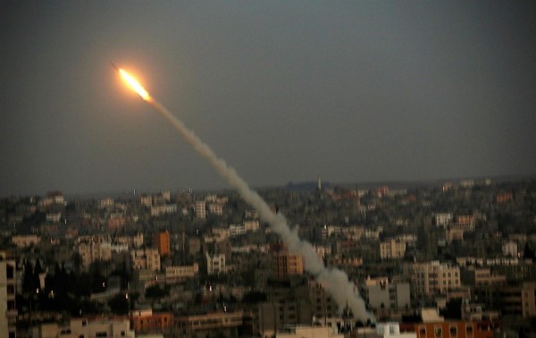 جيش الاحتلال: إطلاق صاروخ من غزة باتجاه "إسرائيل" فجر اليوم