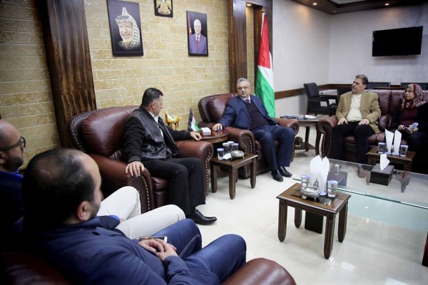 محافظ طولكرم يلتقي وفداً من الشركة الاسلامية الفلسطينية للتنمية