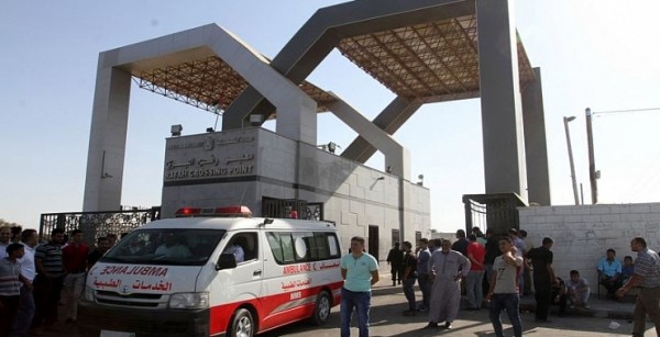 فتح معبر رفح استثنائياً لإدخال جثماني مواطنين من غزة